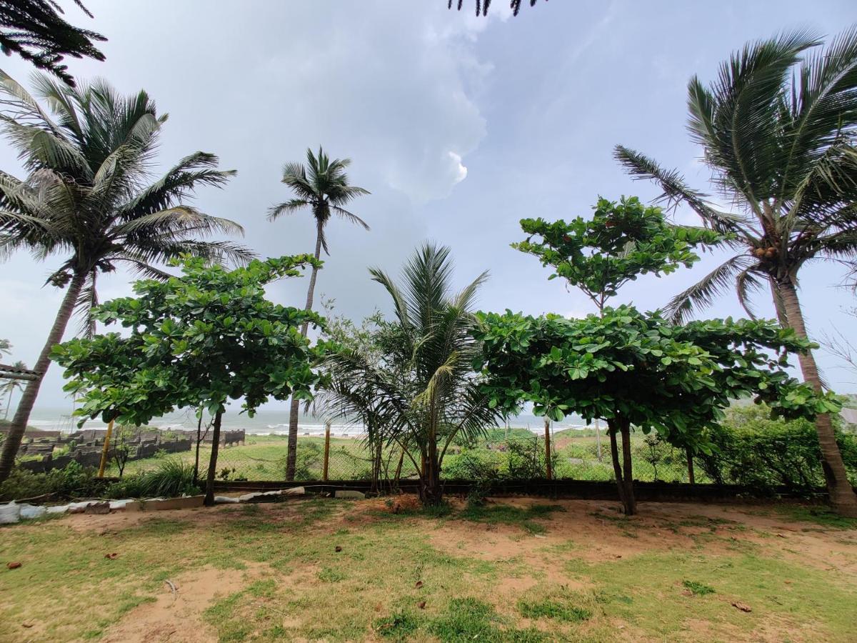 Mermaid Beach Resorts Vengurla Luaran gambar