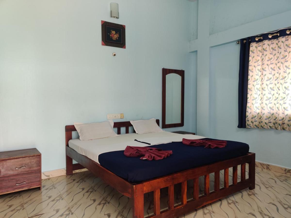 Mermaid Beach Resorts Vengurla Luaran gambar
