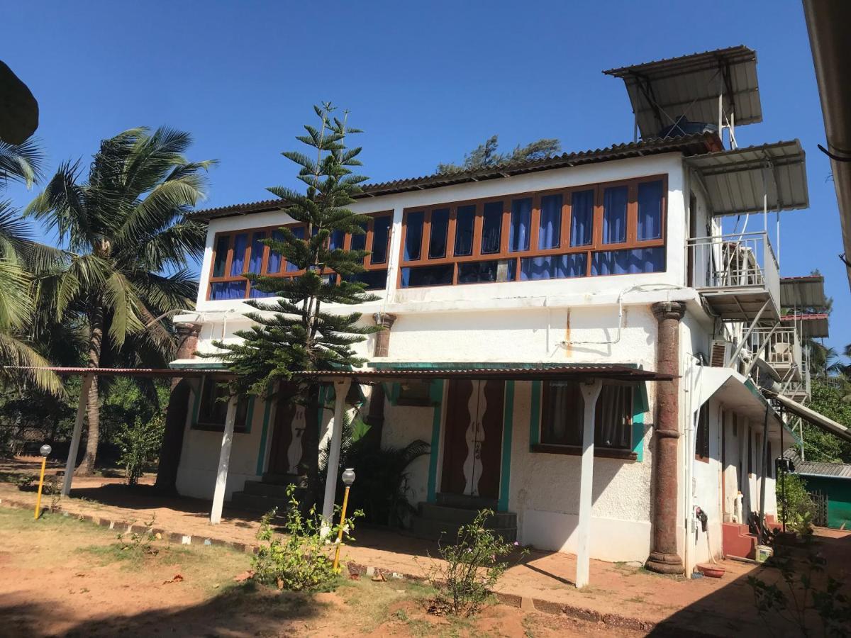 Mermaid Beach Resorts Vengurla Luaran gambar